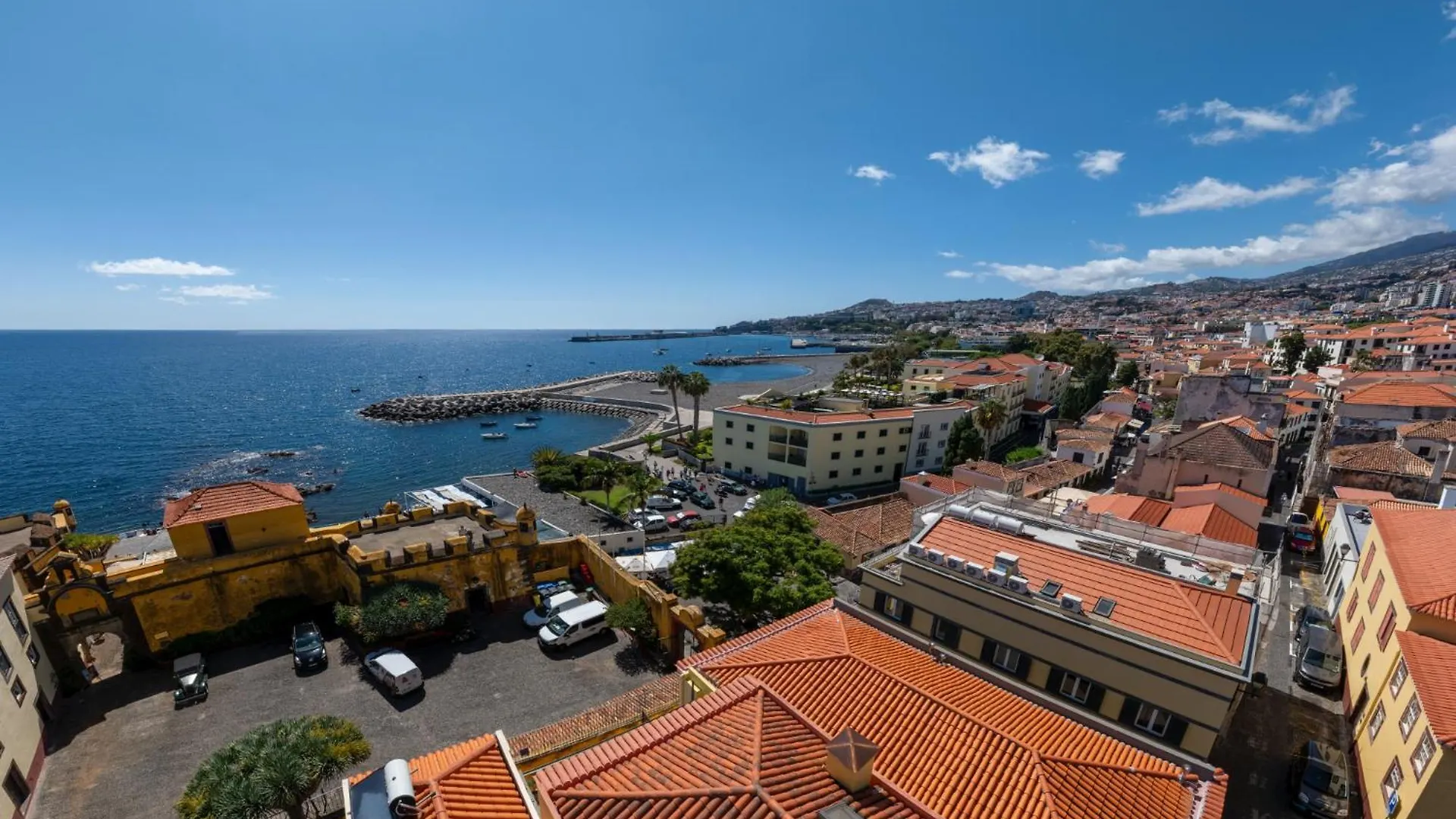 Fort Of Old Town Apartments By Ourmadeira فونشال